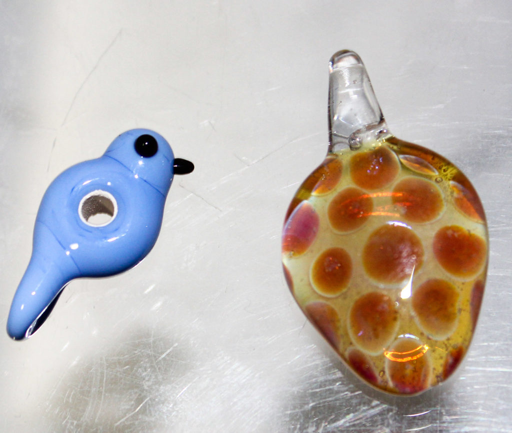 Spring flameworking pendants