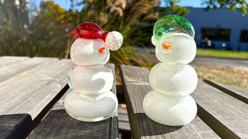 Glass snowpeople