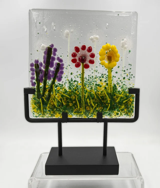 Fused Tile in Frame
Decorate your own 6'' x 6'' tile. $65 per tile. Price includes metal frame. Ages 5 and older. Scheduled in up to 30 minute increments. Call or email for availability. 513-751-3292 or neusoleglassworks@hotmail.com. Payment due upon scheduling. Available for pick-up in approximately one week. Now through the end of May. #neusoleglassworks #fusedglass #fusedtiles