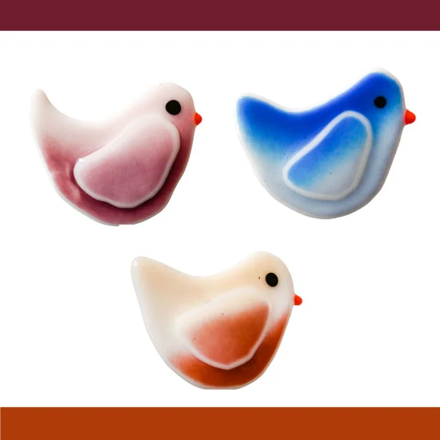 Create a fused chick magnet for your refrigerator.  Size approximately 3'' x 3''. Please call 513-751-3292 between Wednesday and Sunday to schedule, or email neusoleglassworks@hotmail.com

Price is 3 magnets for $45 and it will take approximately 30 minutes. Chicks will be ready for pick up in about 7 days. Payment is due at time of scheduling. All ages welcome, no experience needed.

#neusoleglassworks #chick #magnets #fathersday #nonprofit
